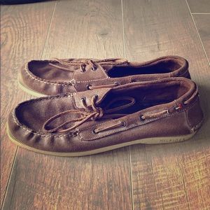 Tommy Hilfiger men’s boat shoes